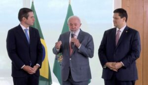 Motta, Lula e Alcolumbre no Planalto