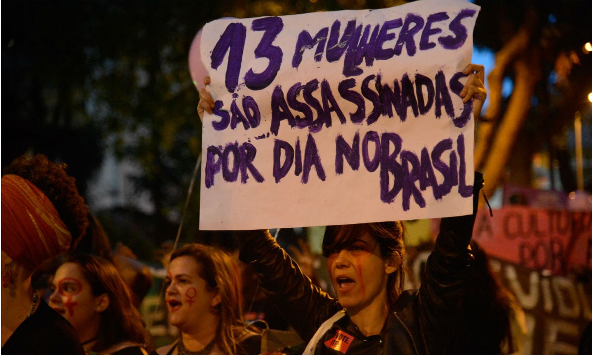 1 em cada 3 mulheres atacadas por arma de fogo já havia denunciado violência doméstica – Sociedade – CartaCapital
