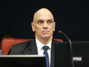Moraes nega pedido de Filipe Martins de circular por Brasília