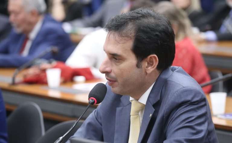 Discussão e votação de proposta legislativa – Lei Orçamentária Anual para 2025. Dep. Leo Prates (PDT - BA)