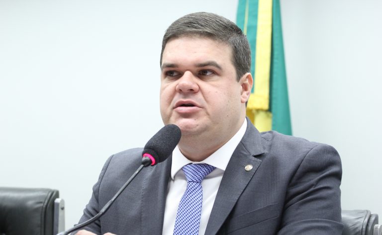 Audiência Pública - Reajuste anual do piso salarial dos profissionais de enfermagem. Dep. Bruno Farias (AVANTE-MG)
