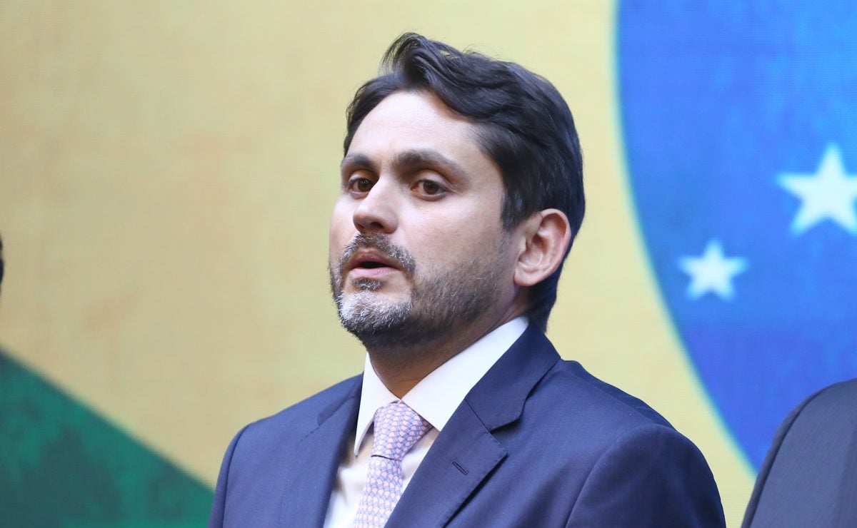 Ex-ministro de Lula, Juscelino Filho vota por suspensão de processo contra o bolsonarista Ramagem – CartaCapital