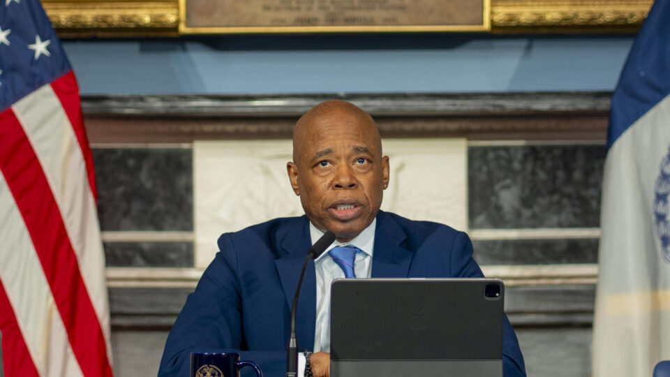 Nova York reforça vigilância em locais judaicos após ataque