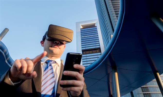 Veja como a inteligência artificial pode ajudar gestores, viajantes e fornecedores