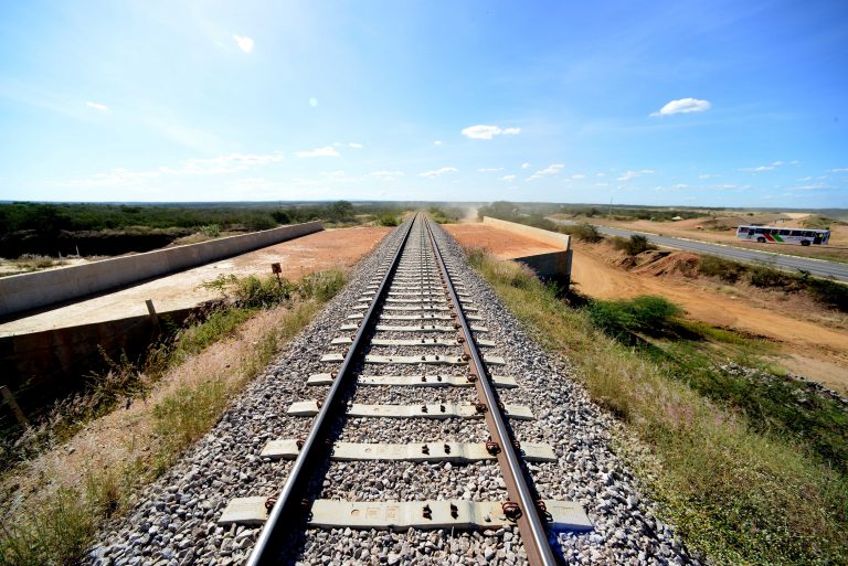Transporte - Trens - ferrovia Transnordestina