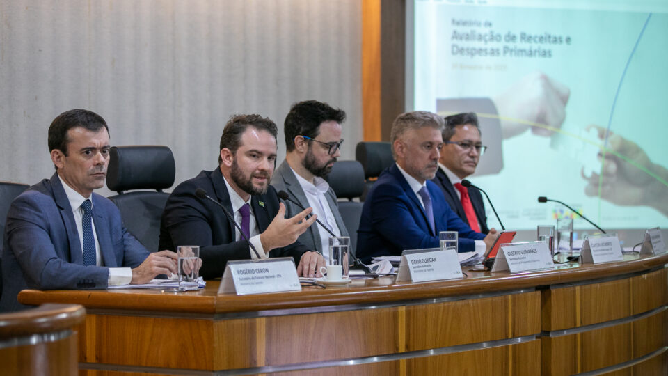 Governo libera R$ 20,6 bilhões do Orçamento de 2025