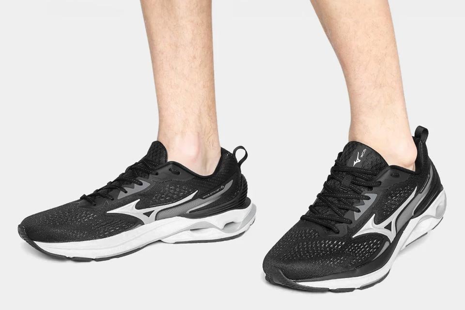 Tenis-Mizuno-Wave-Dynasty-6-Masculino-960x640.jpg