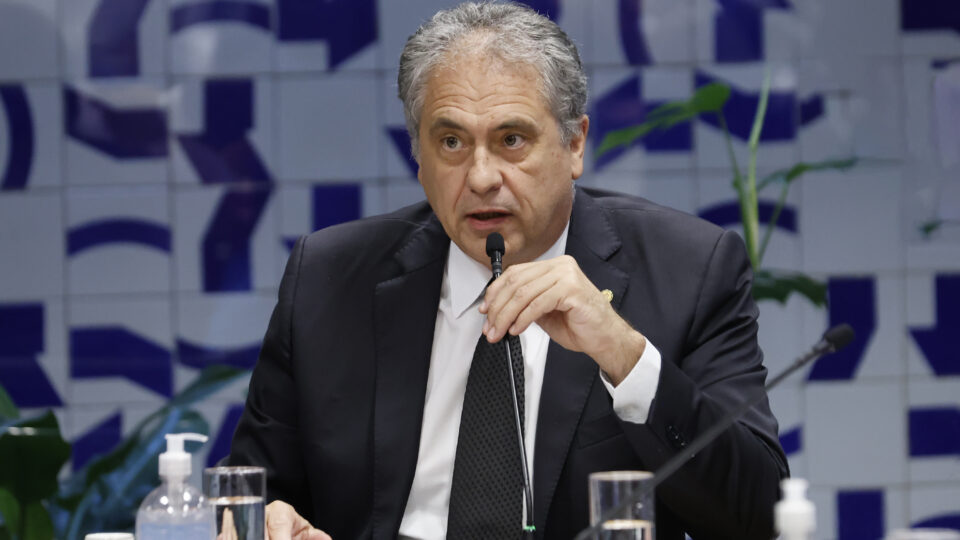 Relator propõe aumentar taxação de LCAs e LCIs a 7,5%