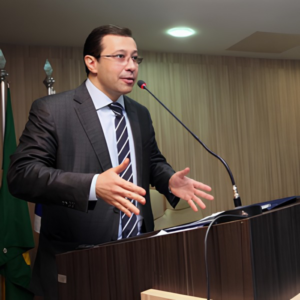 Picture of Prof. Dr. Vladmir Oliveira da Silveira