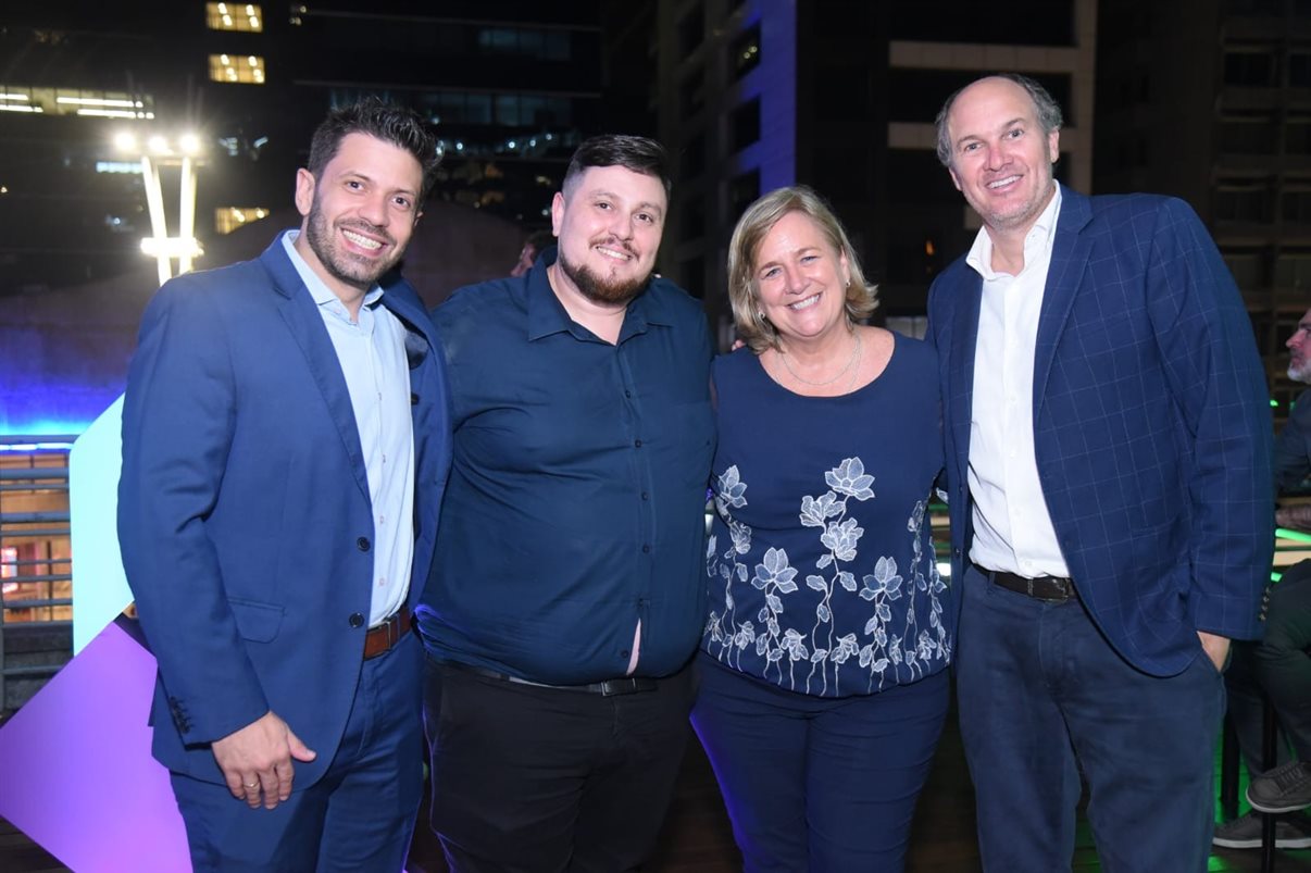 João Pin, do Lufthansa Group, Thiago Batello, da Kontik, Annette Taeuber, do Lufthansa Group, e Eduardo Vasconcellos, da Kontik