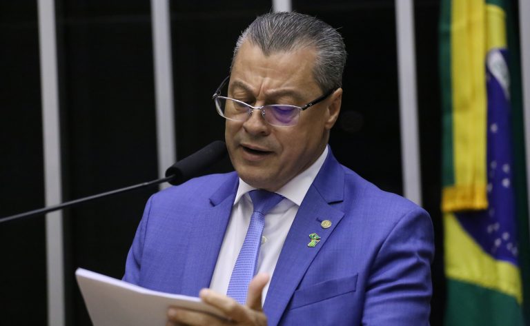 Discussão e votação de propostas legislativas. Dep. Daniel Agrobom (PL-GO)