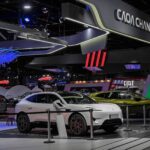 Chinesas anunciam carros brasileiros no Salão de São Paulo - 24/11/2025 - Eduardo Sodré