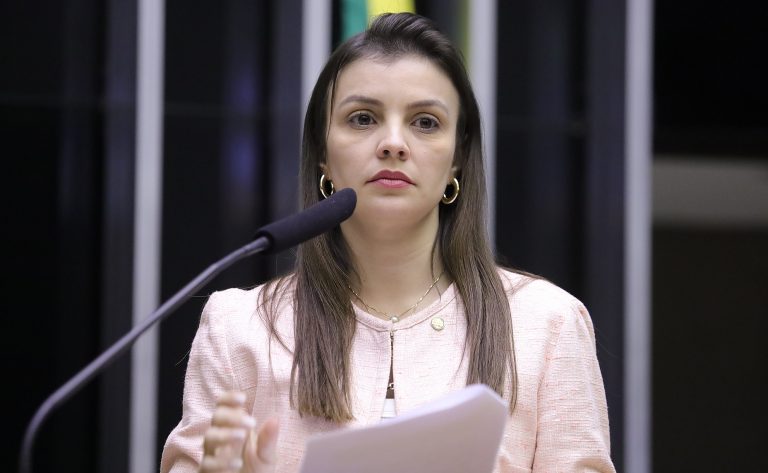Marussa Boldrin discursa no plenário