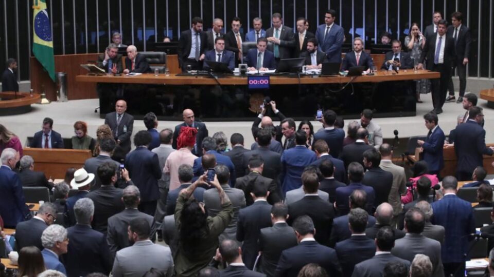 devedor contumaz e taxa no Simples