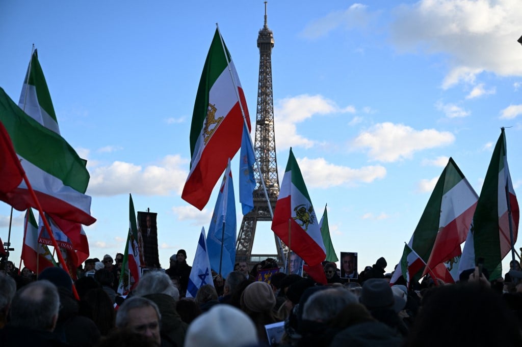 Após uma semana de protestos, governo do Irã anuncia subsídio mensal a todos os cidadãos – CartaCapital