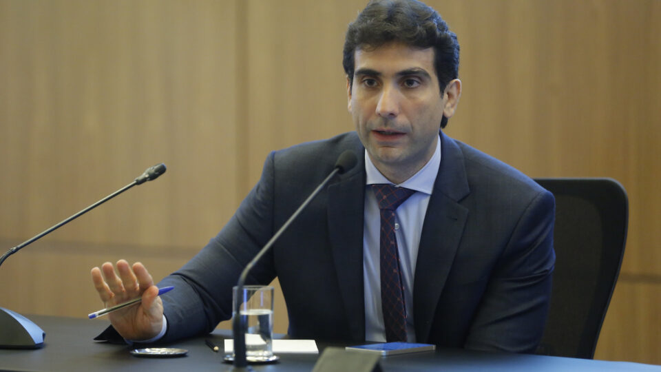 Galípolo e presidente do TCU se reúnem na segunda