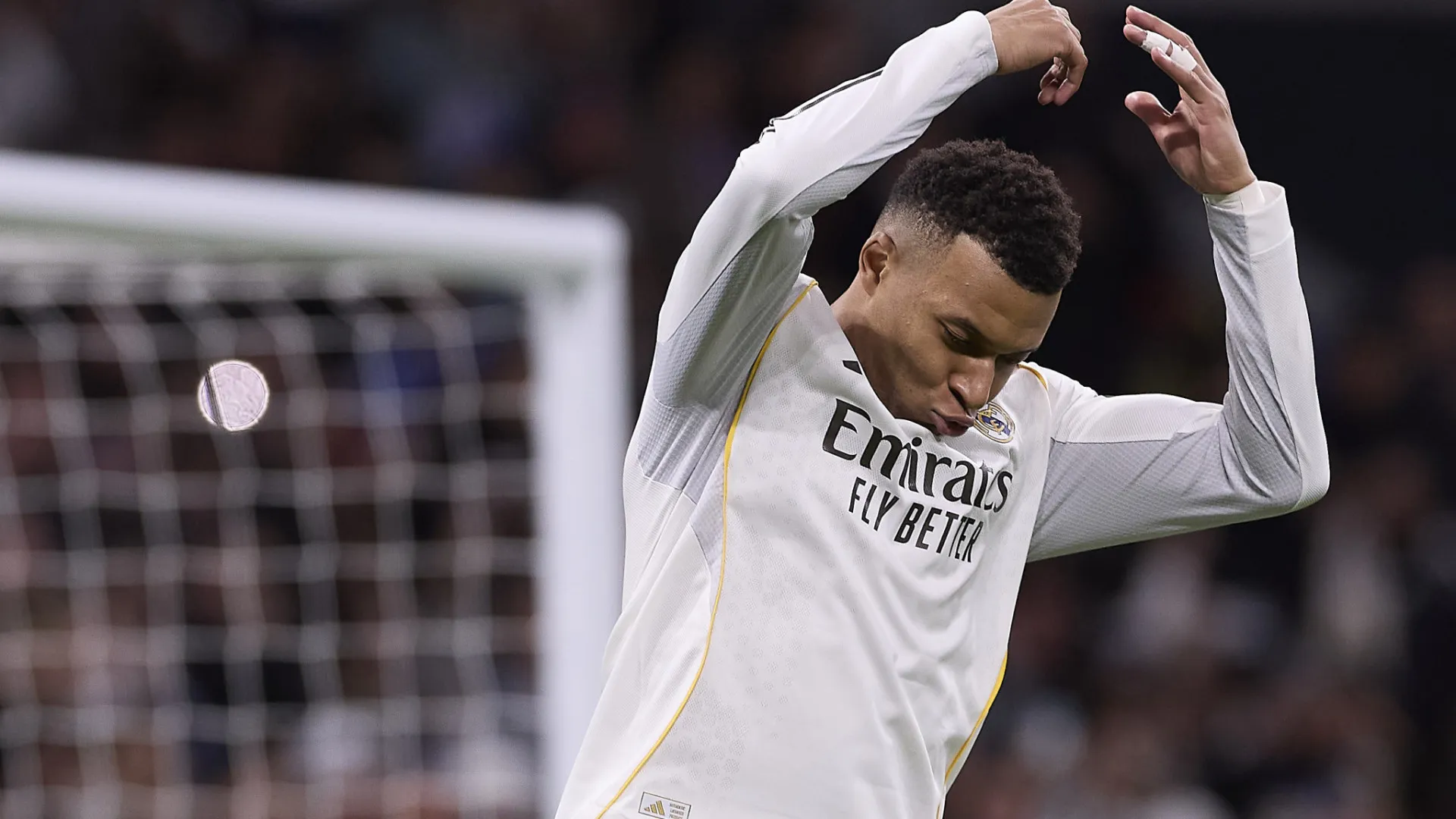 Mbappé empata com Kane em briga por artilharia europeia; espanhol lidera