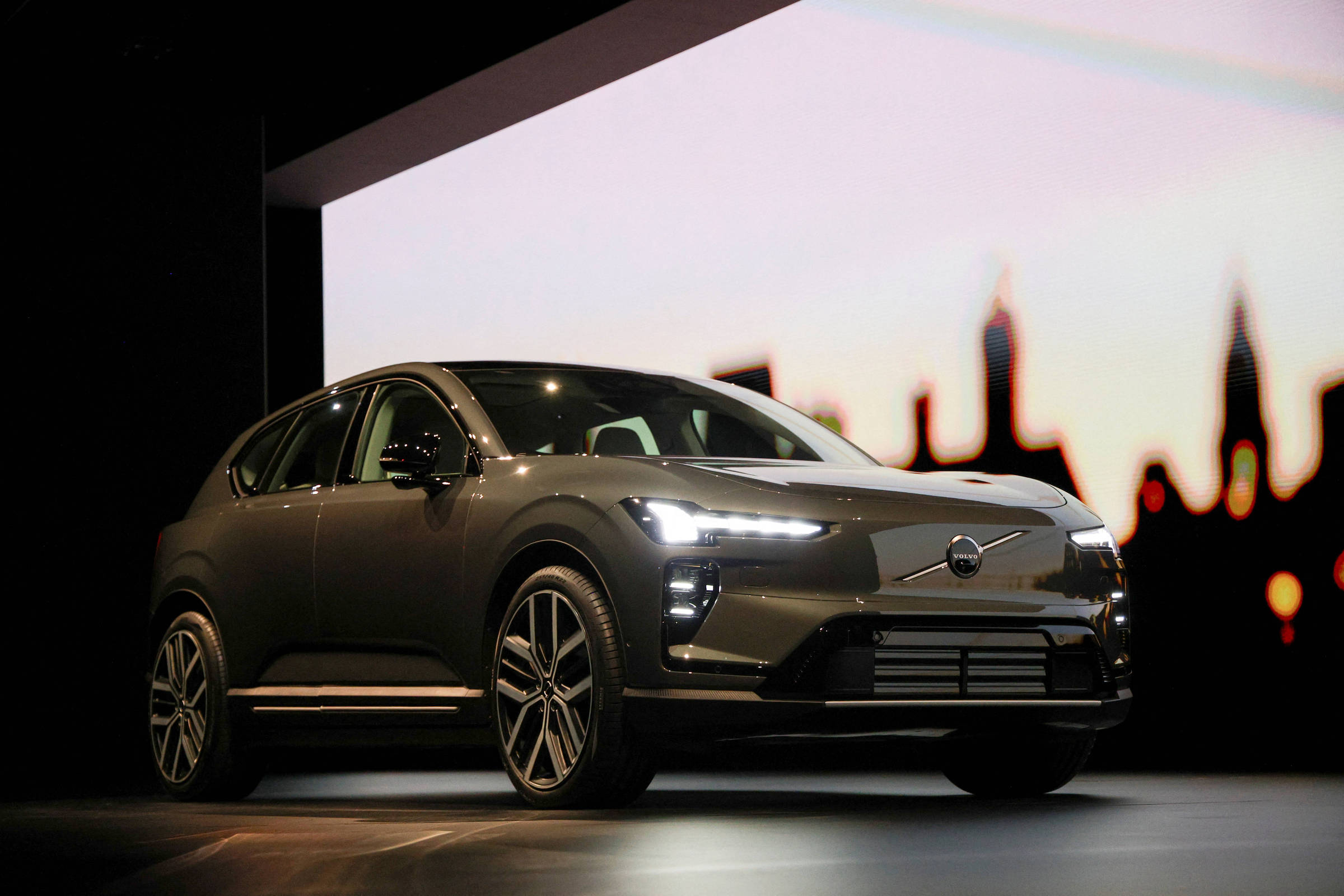 Volvo comemora recorde de vendas e define lançamentos - 26/01/2026 - Eduardo Sodré