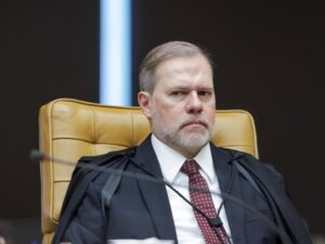 Dias Toffoli deixa relatoria do caso do Banco Master, comunica STF