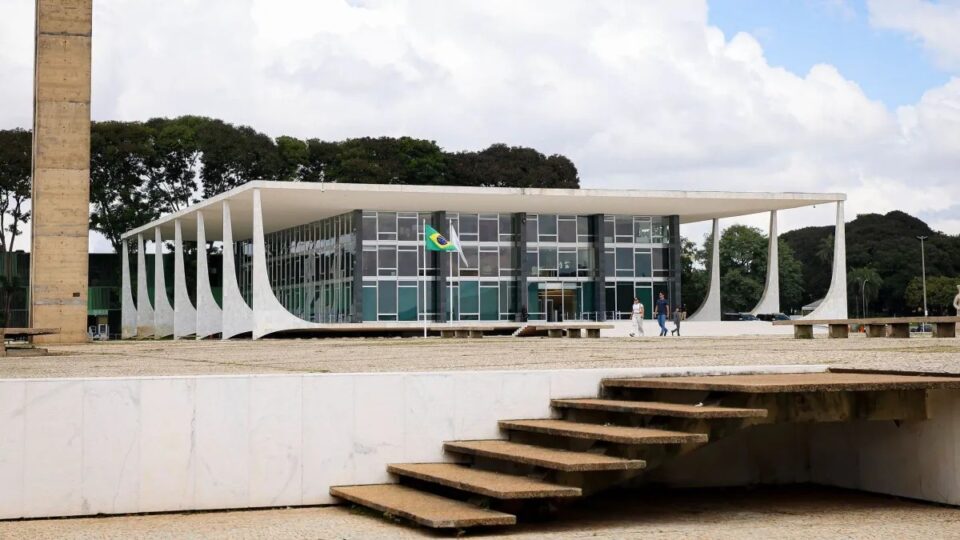 Judiciário e MP acumulam 60 tipos diferentes de "penduricalhos"