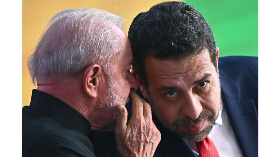 Impasse entre Boulos e governo sobre taxa de entregadores