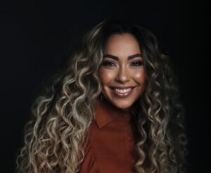 Estrategista de marcas Carla Jorge palestra no lançamento do programa Santa Fé Empreendedora | ASN São Paulo