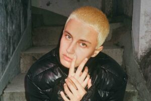 O que me interessa na música é a invenção, diz Maria Beraldo  – CartaCapital