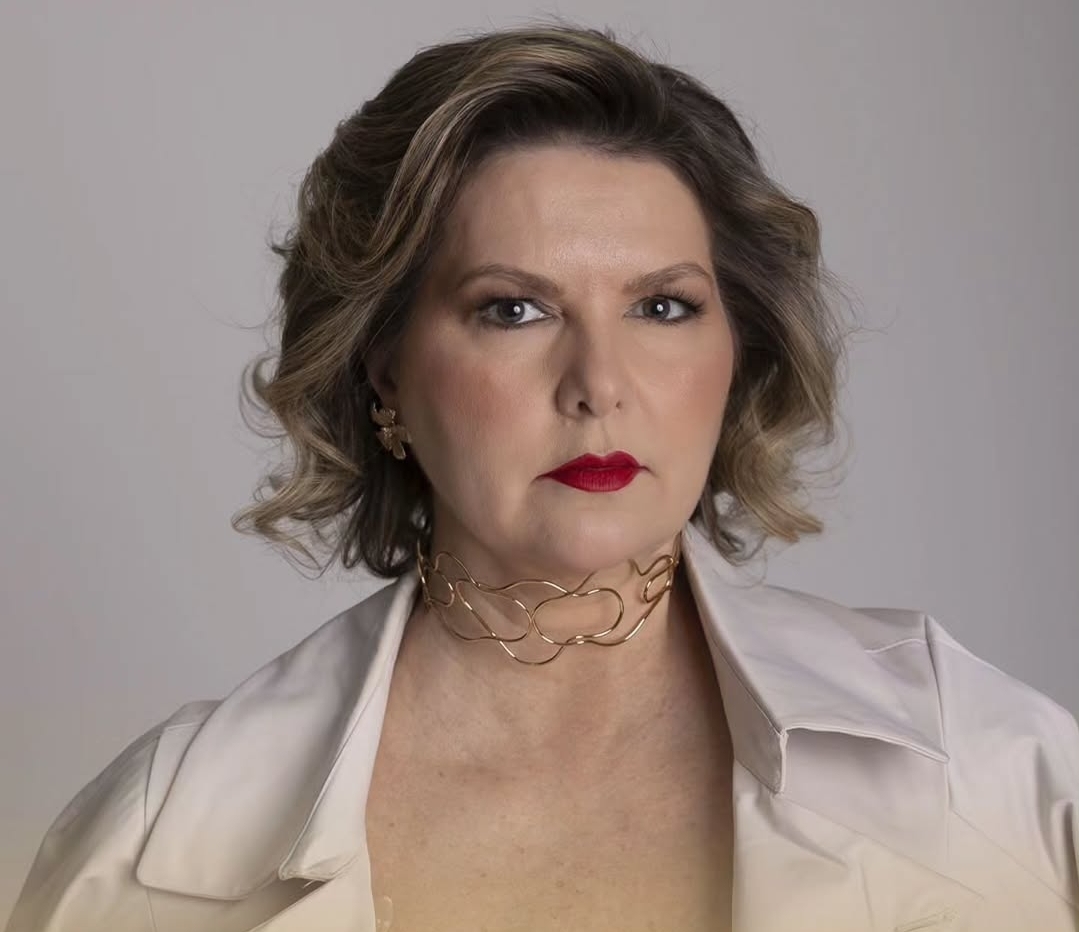 Renata Almeida