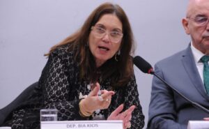 Audiência Pública - Programas de doação de corpos para ciência e formação em saúde. Dep. Bia Kicis (PL-DF)