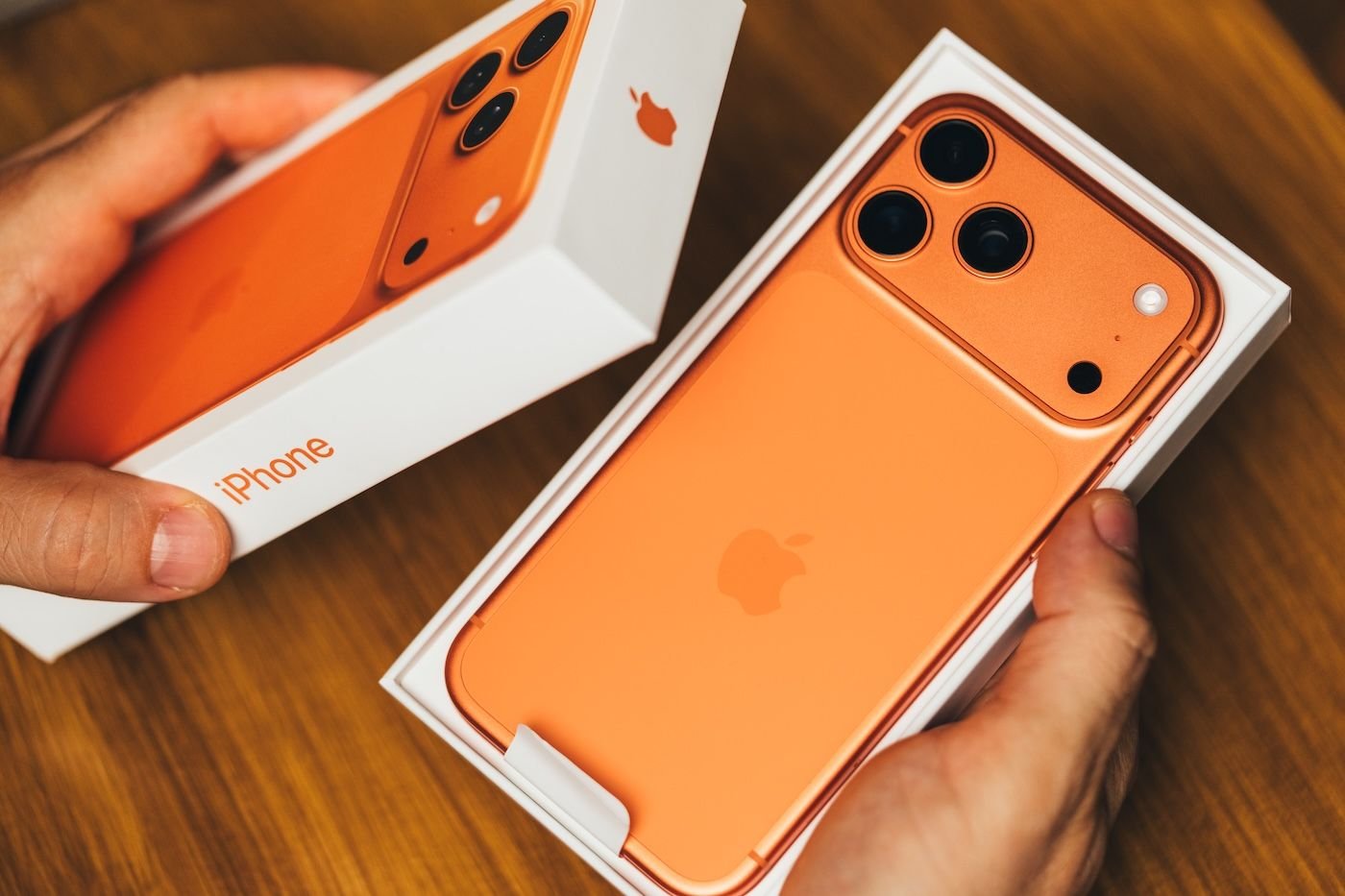 Apple - iPhone 17 Pro Max - laranja.jpg