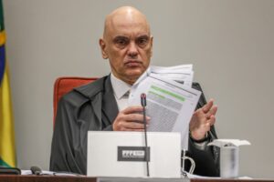 Por que Moraes mandou a PF à casa de Bolsonaro – CartaCapital