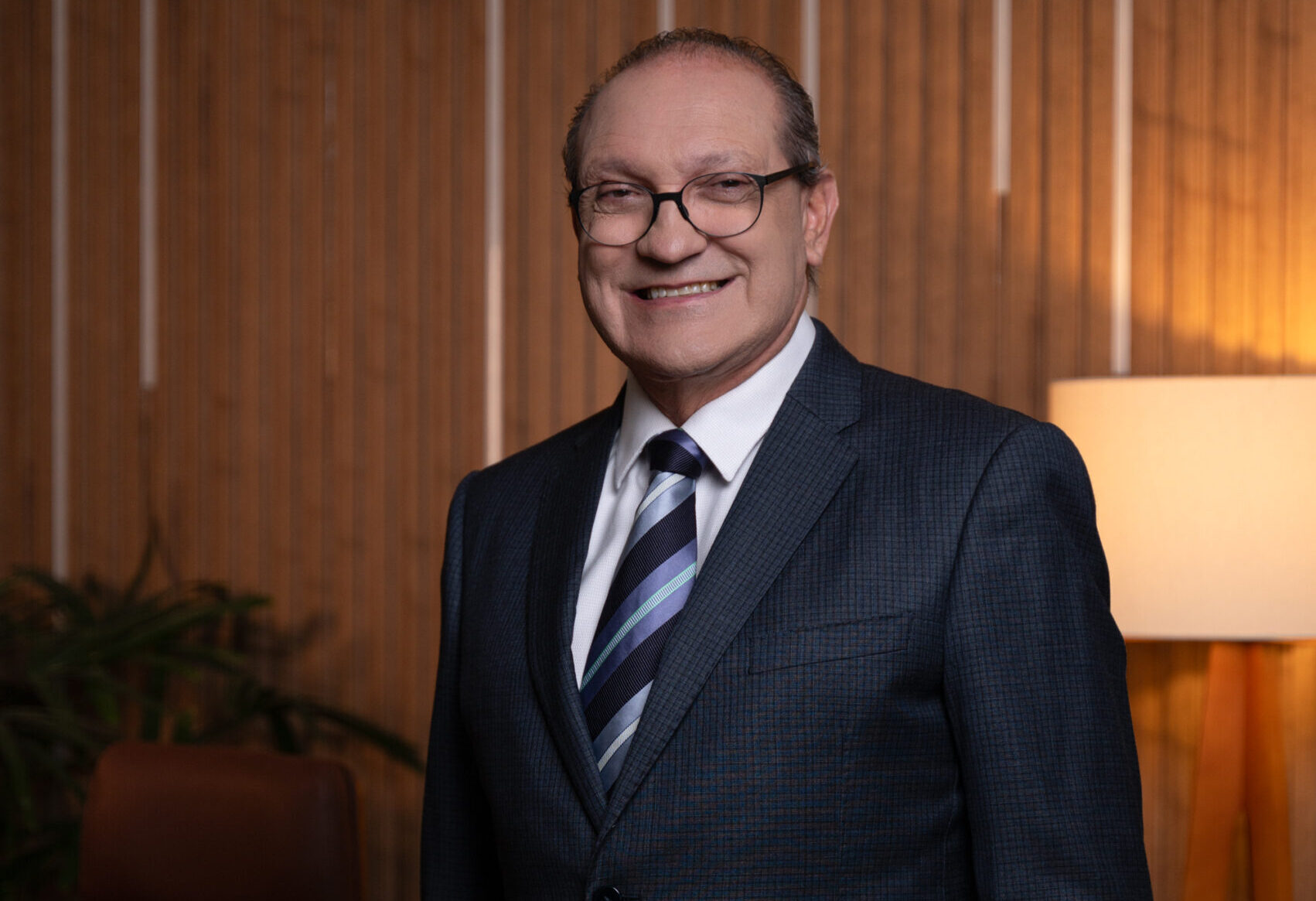 Dr. Luís Rocha