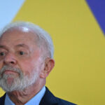 Orçamento de 2027 prevê contas no azul, mas mercado discorda