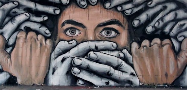 extrema-direita aposta em censura às artes para impor controle social