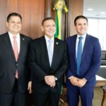 Davi Alcolumbre (E), Kássio Nunes e Hugo Motta
